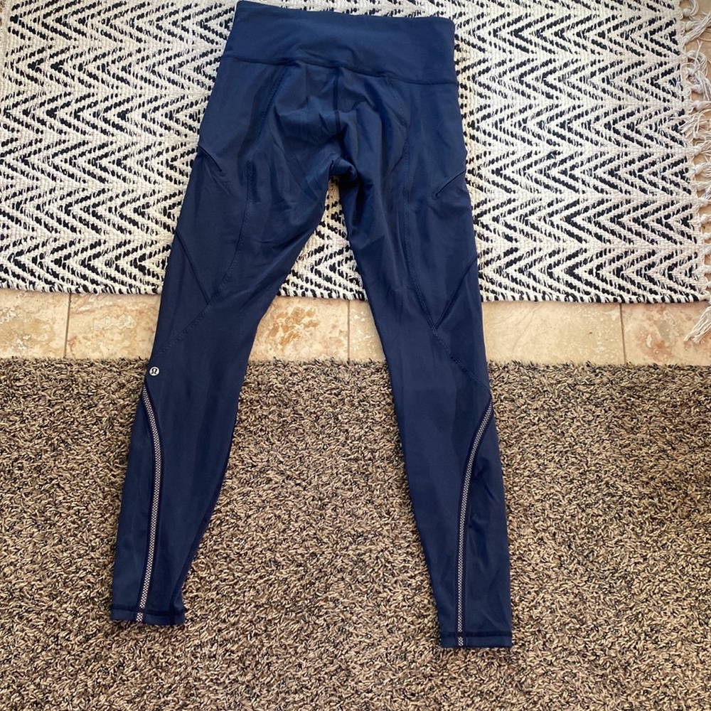 Lululemon high rise size 8